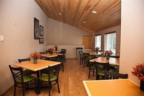 River House Inn, A Baymont By Wyndham Флоренс Ресторан фото