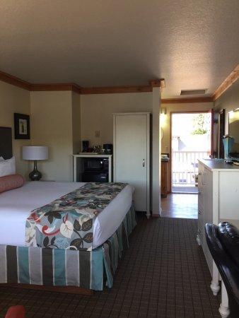 River House Inn, A Baymont By Wyndham Флоренс Экстерьер фото